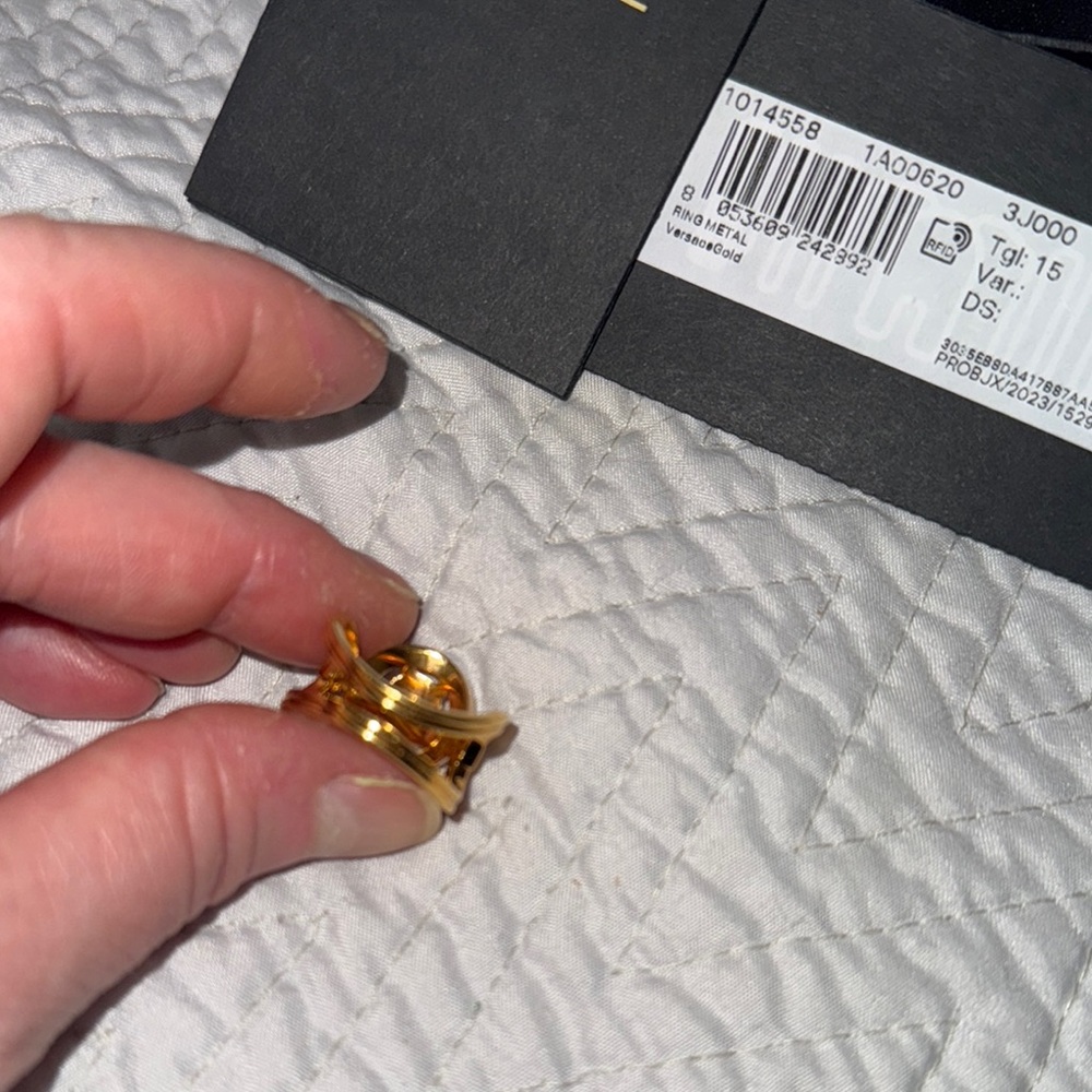 Versace Gold plated Ring with Bold Gemstone Design ( in stores 8M) NWT NIB - Picture 7 of 13